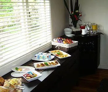 Couette-café Lakes (adults Only) 4*