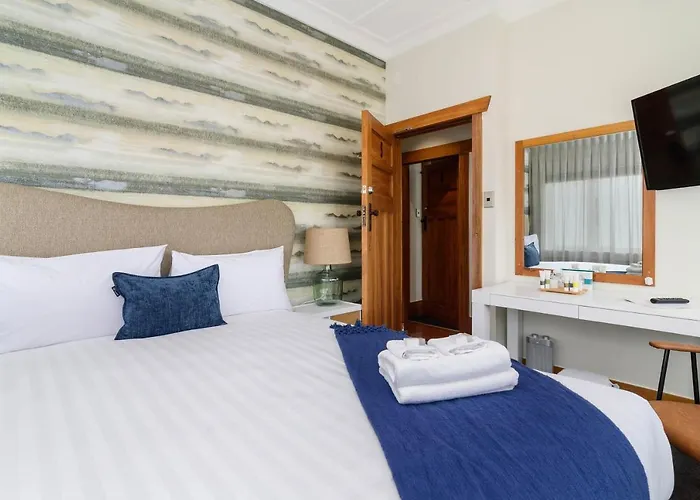 Lakes (adults Only) Couette-café 4*